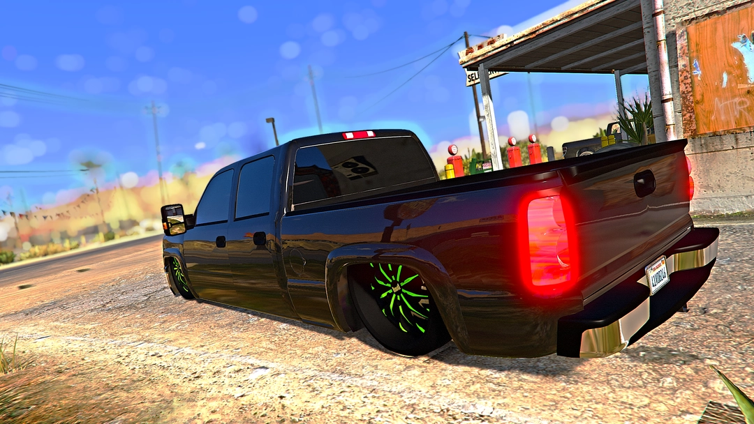 BaggedCustoms Bagged 2006 2500HD Silverado [Add-On][FiveM] - BaggedCustoms - image 3