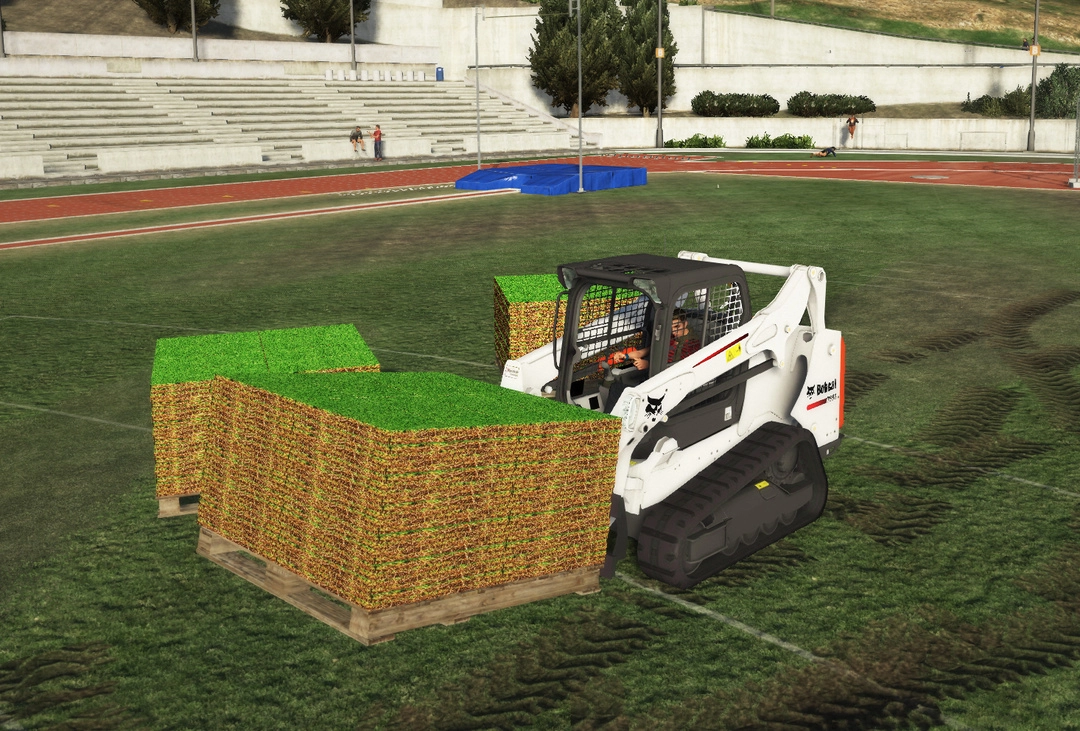 BaggedCustoms BobCat Skidsteer with Forks/Pallets [FIVEM ONLY] [Synergy Required] - BaggedCustoms - image 1