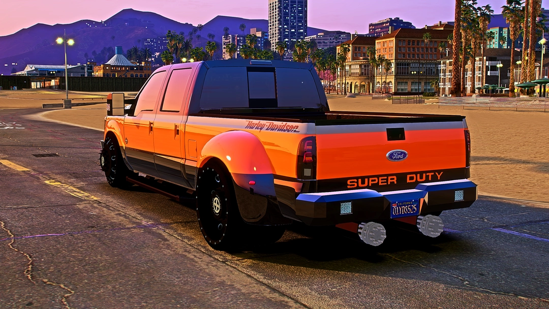 BaggedCustoms F350 Harley Edition [Add-On][FiveM] - BaggedCustoms - image 3