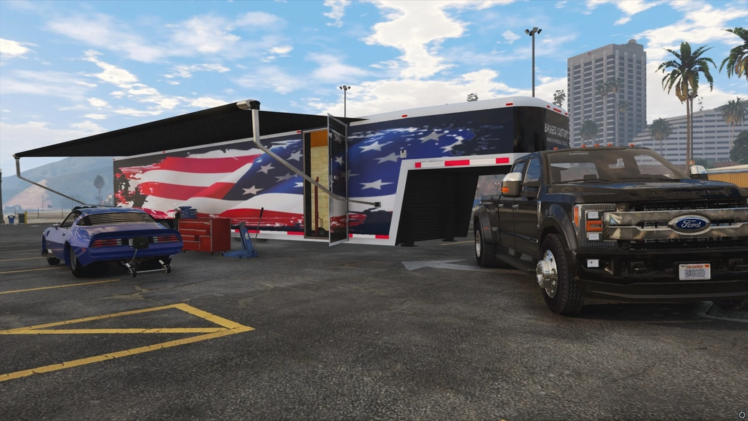 Enclosed Gooseneck Car Hauler [FIVEM] [Add-On] - BaggedCustoms - image 1